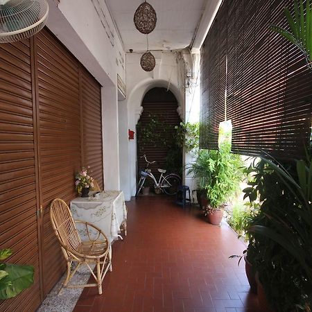Cocoa Mews Cafe&Homestay George Town Eksteriør billede