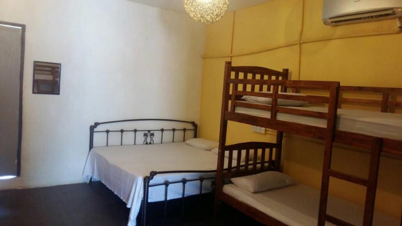 Cocoa Mews Cafe&Homestay George Town Eksteriør billede