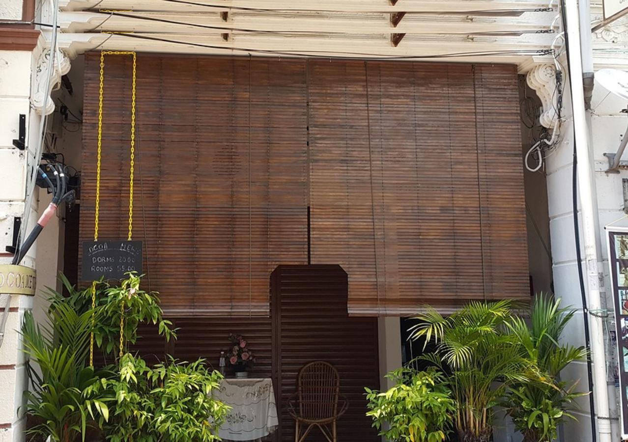 Cocoa Mews Cafe&Homestay George Town Eksteriør billede